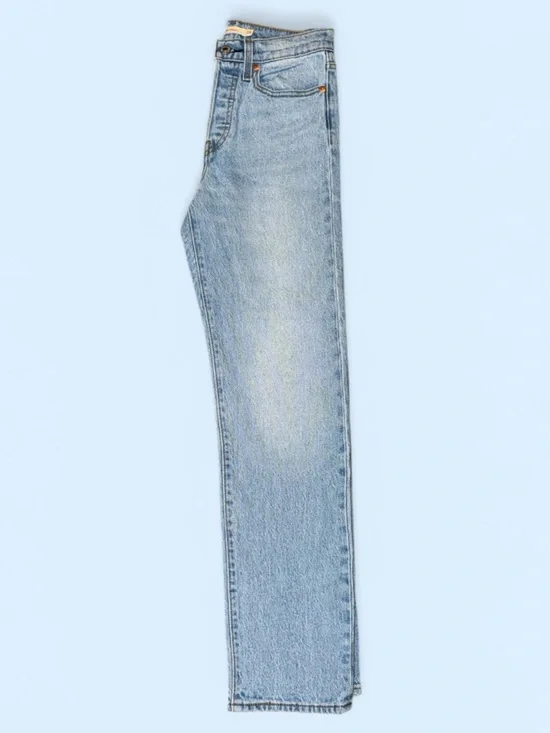 NWT Levi's Wedgie Straight Leg Jeans 24 x 28 - Picture 3 of 5